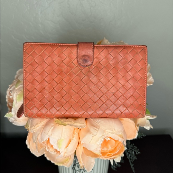 Bottega Veneta Handbags - Bottega Veneta wallet